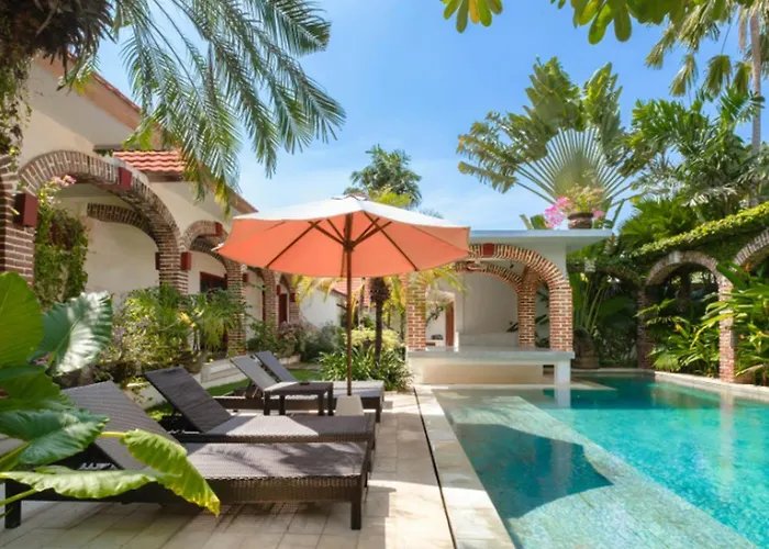 Bali Dyana * Seminyak (Bali)