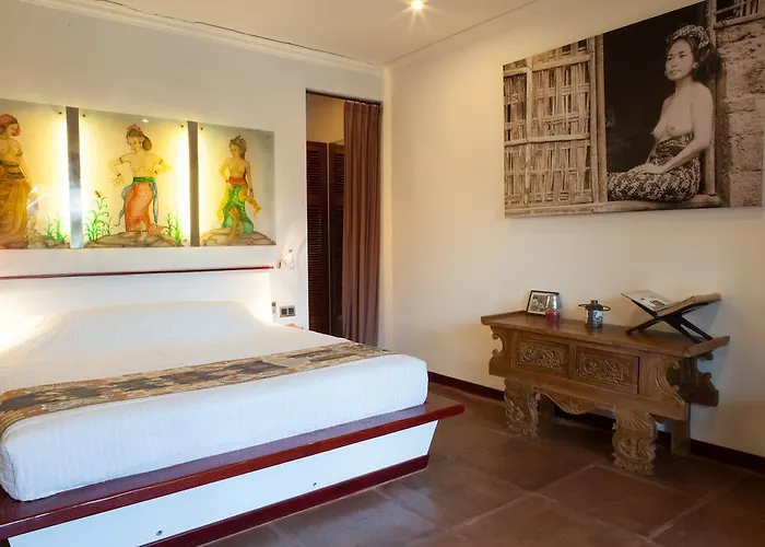 Bali Dyana Villa *